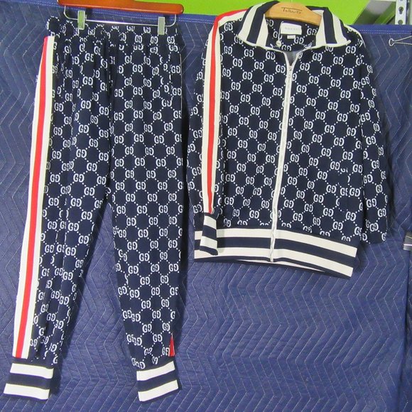 Gucci Men's Sweatsuit - Picture 1 of 16
